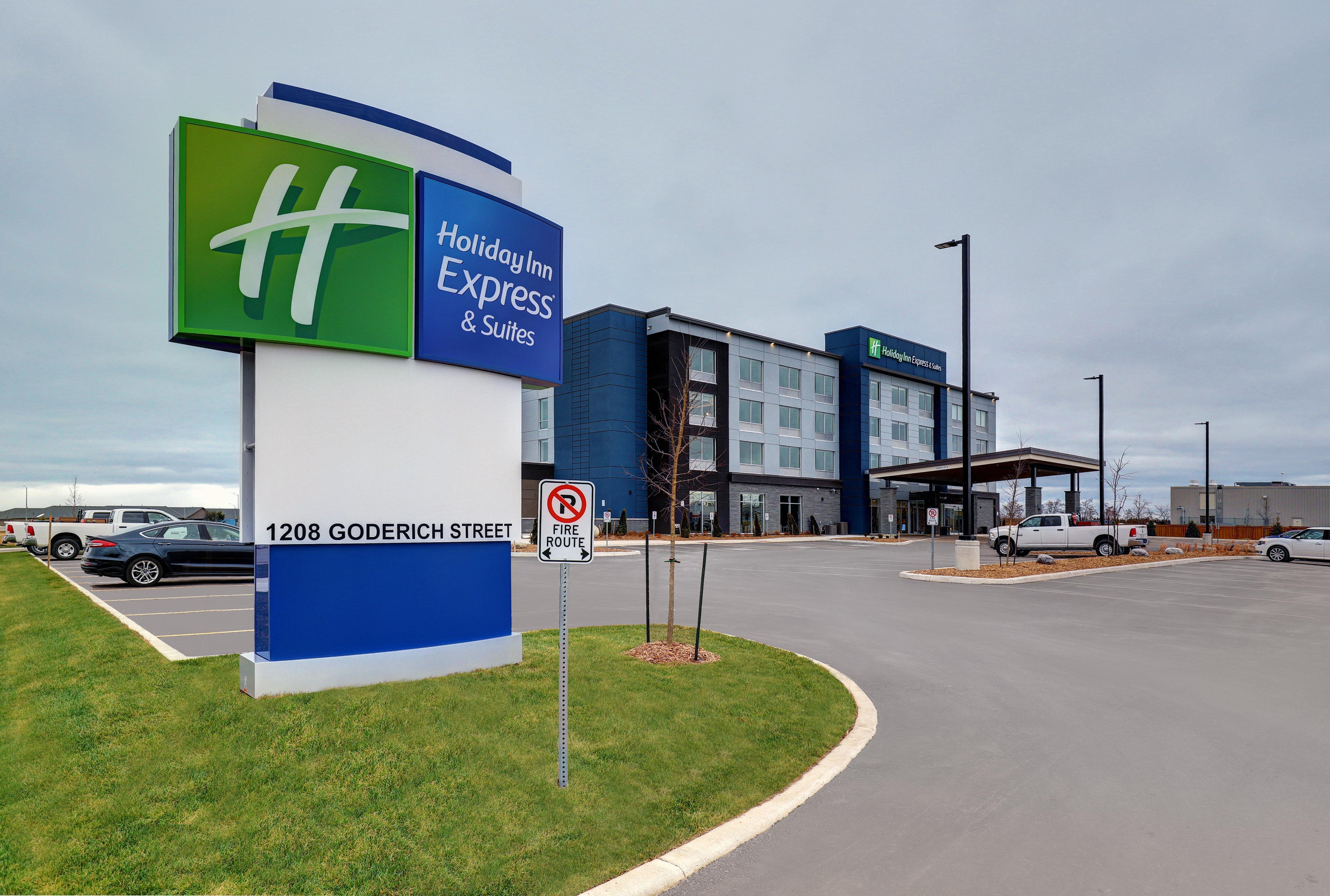 Holiday Inn Express & Suites - Port Elgin Esterno foto